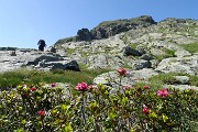 28 La traccia si sviluppa su una larga groppa rocciosa